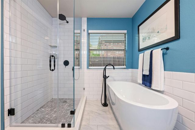 166 Briarpatch CT, Austin, TX 78737