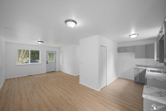 1152 Rambling Road, Ypsilanti Twp, MI 48198