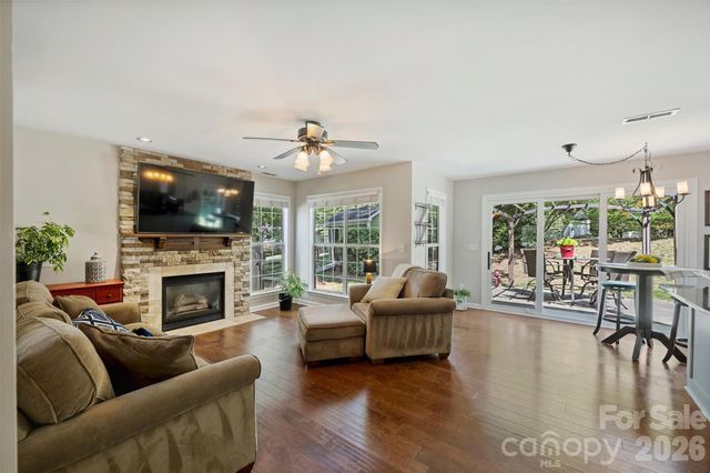 13600 Red Wine Court, Charlotte, NC 28273