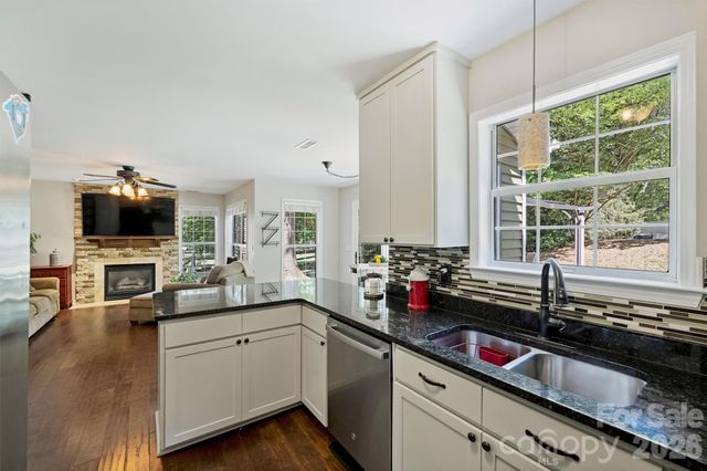 13600 Red Wine Court, Charlotte, NC 28273