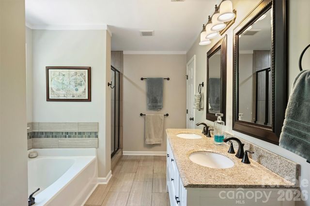 13600 Red Wine Court, Charlotte, NC 28273