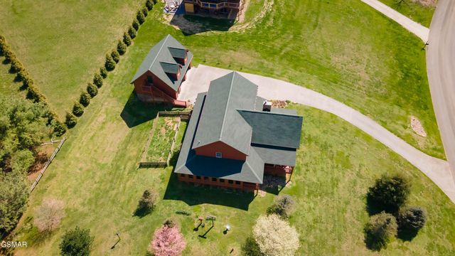 3385 Clear Valley Drive, Sevierville, TN 37862