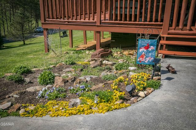 3385 Clear Valley Drive, Sevierville, TN 37862