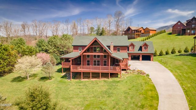 3385 Clear Valley Drive, Sevierville, TN 37862
