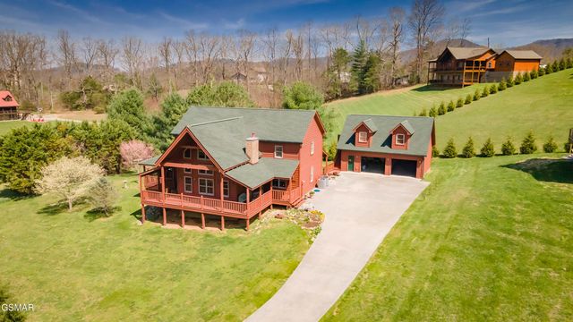 3385 Clear Valley Drive, Sevierville, TN 37862