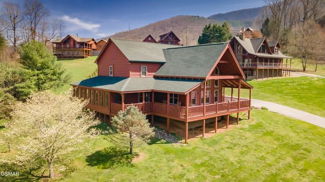 3385 Clear Valley Drive, Sevierville, TN 37862