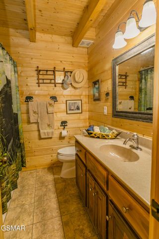 3385 Clear Valley Drive, Sevierville, TN 37862