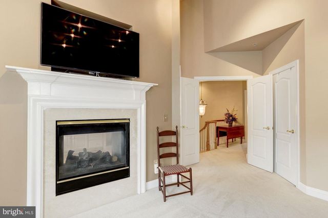 5237 BESSLEY PL, Alexandria, VA 22304