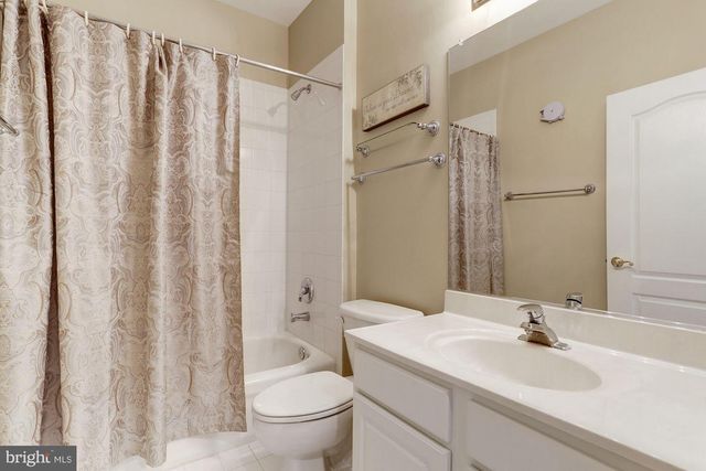 5237 BESSLEY PL, Alexandria, VA 22304