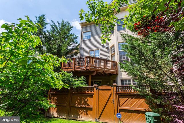 5237 BESSLEY PL, Alexandria, VA 22304