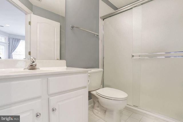 5237 BESSLEY PL, Alexandria, VA 22304