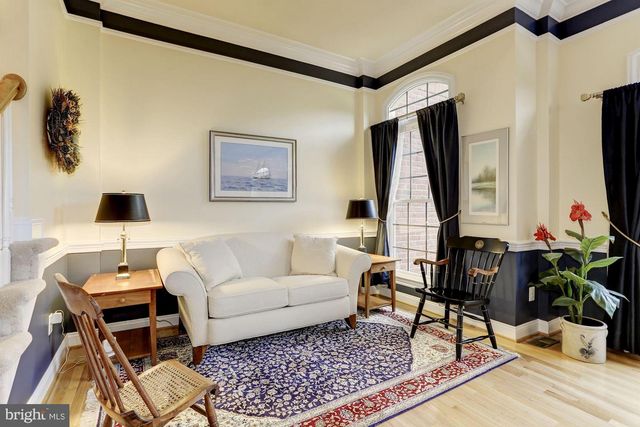 5237 BESSLEY PL, Alexandria, VA 22304