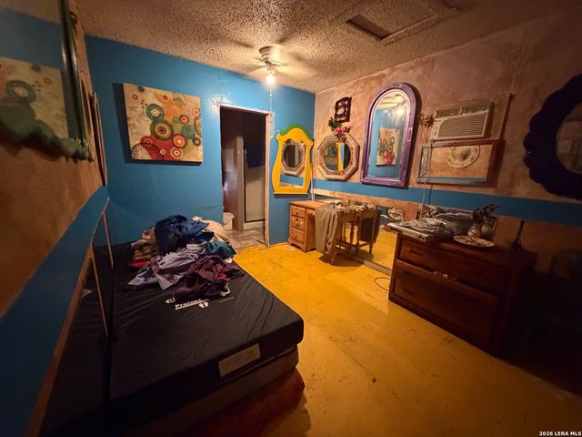 143 Coney, San Antonio, TX 78223