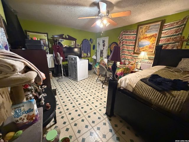 143 Coney, San Antonio, TX 78223