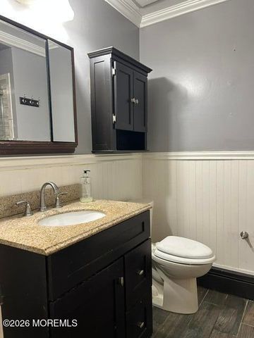 36 Innsbruck Drive, Toms River, NJ 08757