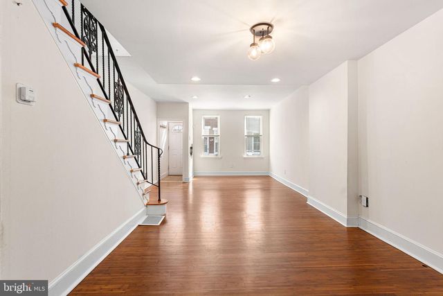 353 WINTON ST, Philadelphia, PA 19148