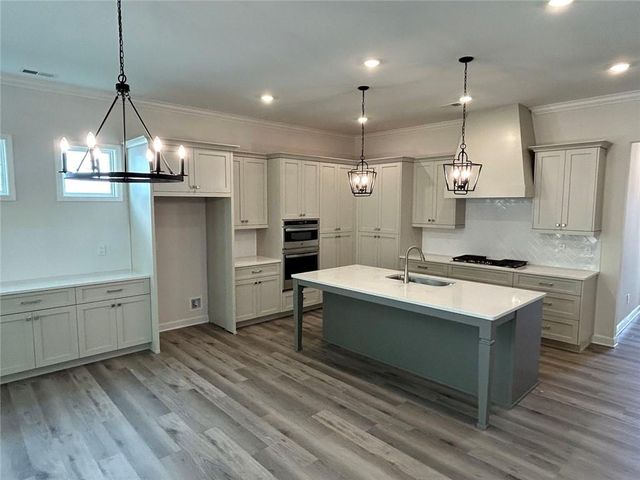 1549 Assembly Circle, Gainesville, GA 30501