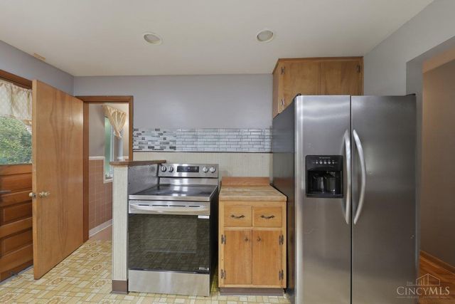 3367 Nandale Drive, Cincinnati, OH 45239