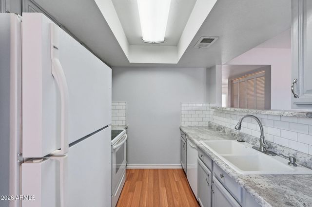 616 S HARDY Drive 201, Tempe, AZ 85281