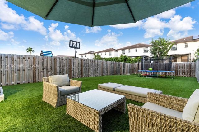 25447 SW 109th Ave, Homestead, FL 33032