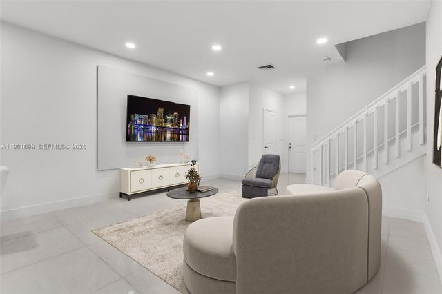 25447 SW 109th Ave, Homestead, FL 33032