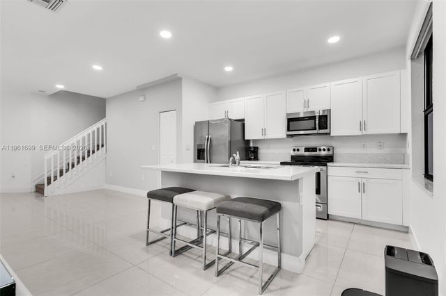 25447 SW 109th Ave, Homestead, FL 33032