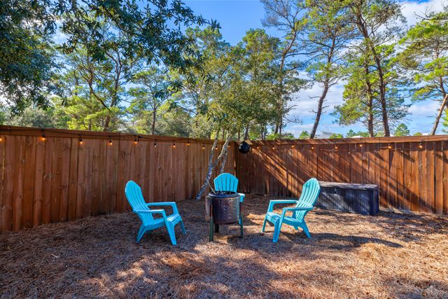 279 Robert Ellis Street, Santa Rosa Beach, FL 32459