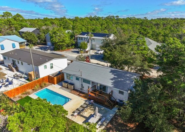 279 Robert Ellis Street, Santa Rosa Beach, FL 32459