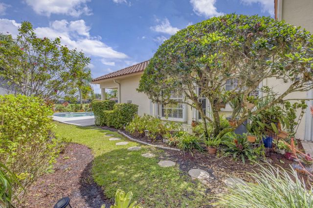 10225 Osprey Trace, West Palm Beach, FL 33412