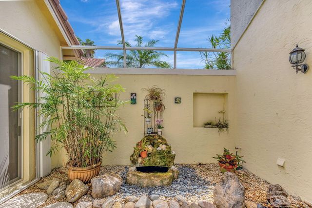 10225 Osprey Trace, West Palm Beach, FL 33412