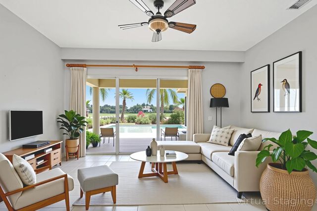 10225 Osprey Trace, West Palm Beach, FL 33412