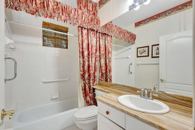 10225 Osprey Trace, West Palm Beach, FL 33412