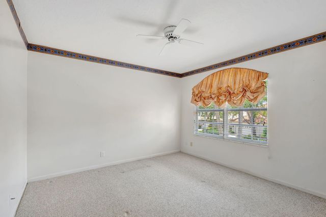 10225 Osprey Trace, West Palm Beach, FL 33412