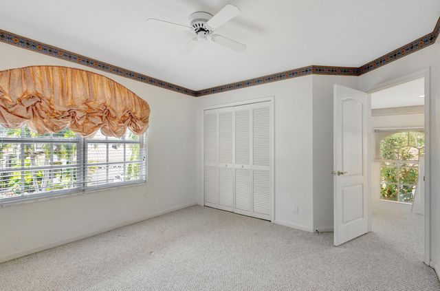 10225 Osprey Trace, West Palm Beach, FL 33412
