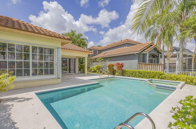 10225 Osprey Trace, West Palm Beach, FL 33412