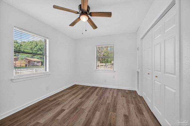 2300 Grundy St, Pensacola, FL 32507