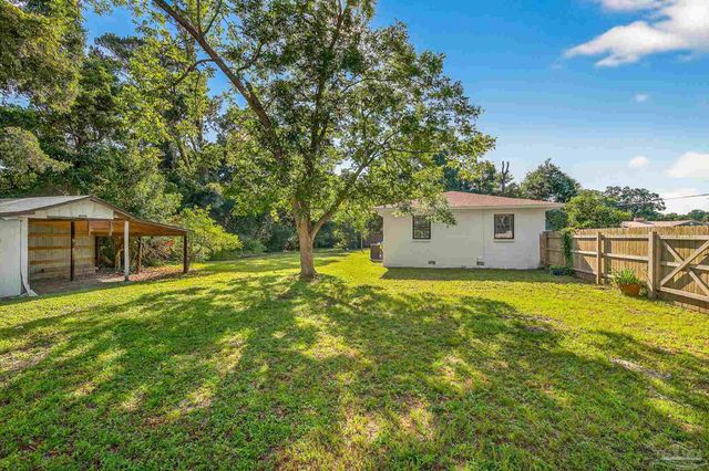 2300 Grundy St, Pensacola, FL 32507