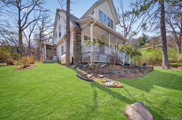 69 Edgewood Drive, Central Valley, NY 10917