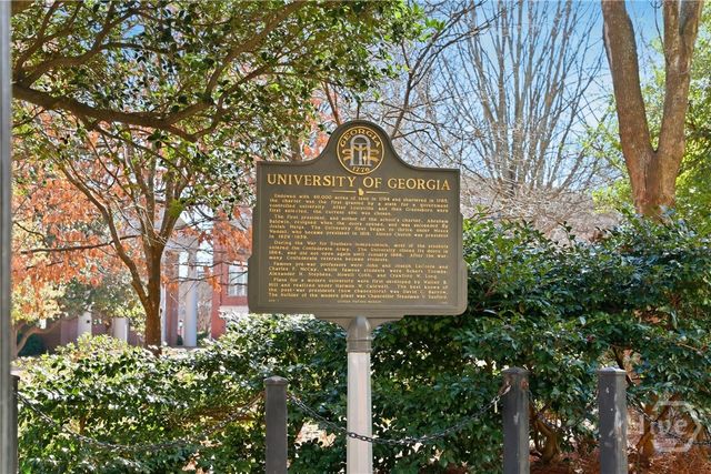 250 W Broad Street 405, Athens, GA 30601