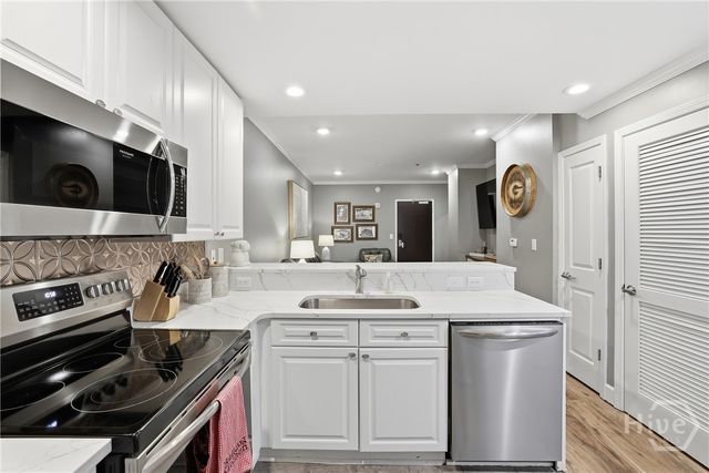 250 W Broad Street 405, Athens, GA 30601