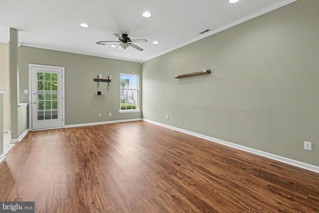 25 SANDSTONE RD, East Windsor, NJ 08520