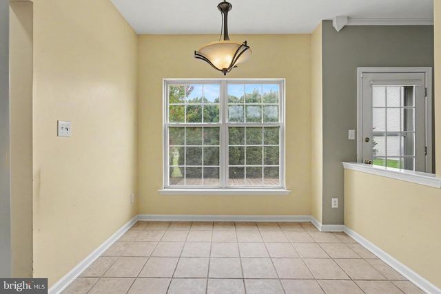 25 SANDSTONE RD, East Windsor, NJ 08520