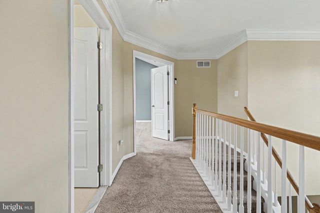 25 SANDSTONE RD, East Windsor, NJ 08520