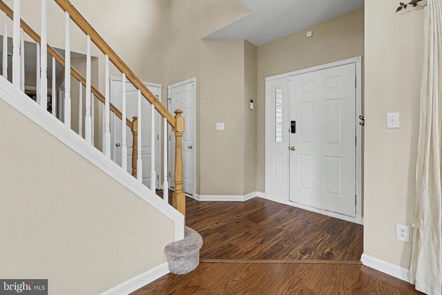 25 SANDSTONE RD, East Windsor, NJ 08520