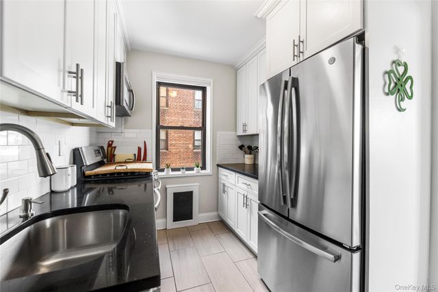 640 Pelham Road 4G, New Rochelle, NY 10805