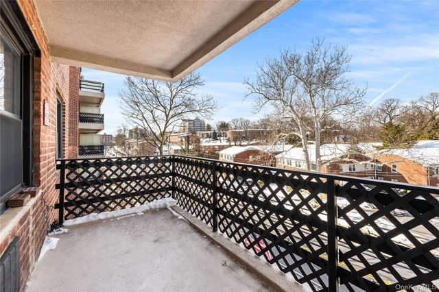 640 Pelham Road 4G, New Rochelle, NY 10805