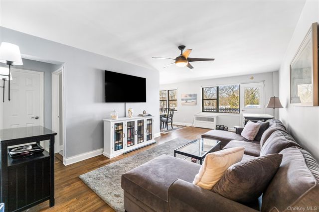 640 Pelham Road 4G, New Rochelle, NY 10805