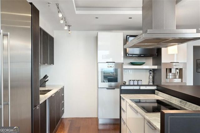 75 14th Street NE 4820, Atlanta, GA 30309