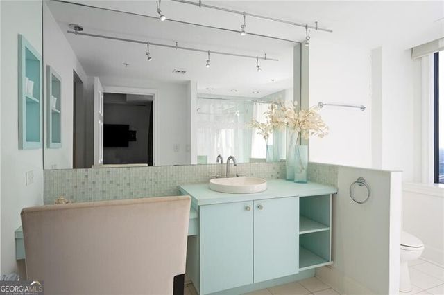75 14th Street NE 4820, Atlanta, GA 30309