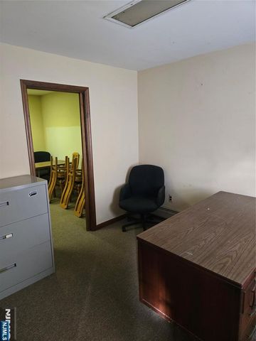 70 S Paramus Road, Paramus, NJ 07652